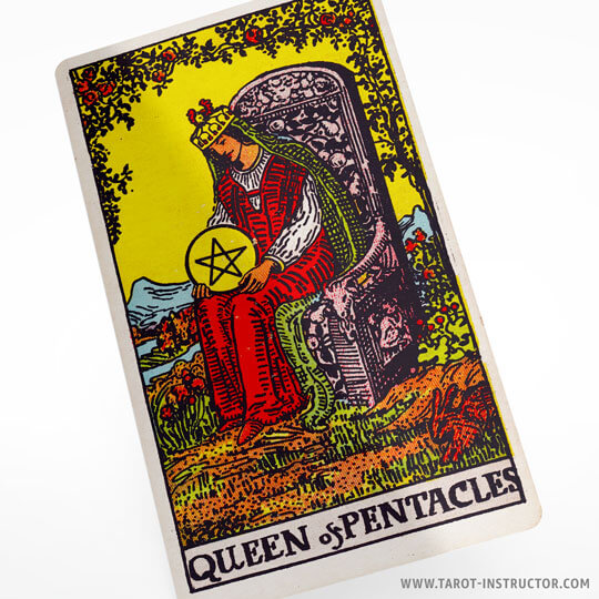 Queen of Pentacles tarot meaning, earth element in tarot, Suit of Pentacles meaning