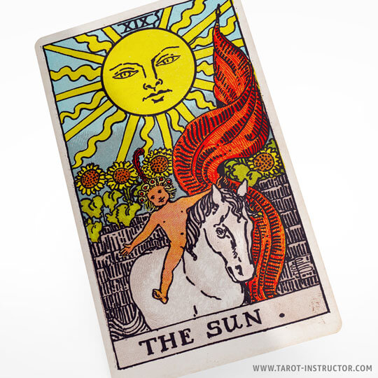 The Sun tarot card mean, Fire element in tarot